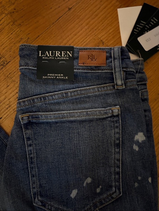 Ralph Lauren woman’s  Skinny Paint-Splatter Dark Blue Jeans - Picture 2 of 15